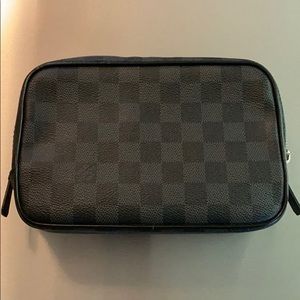 Louis Vuitton Toilet Pouch Damier Graphite